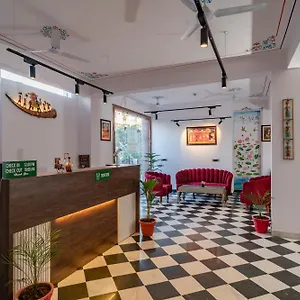 Hotel Dera Pichola- A Facing Boutique